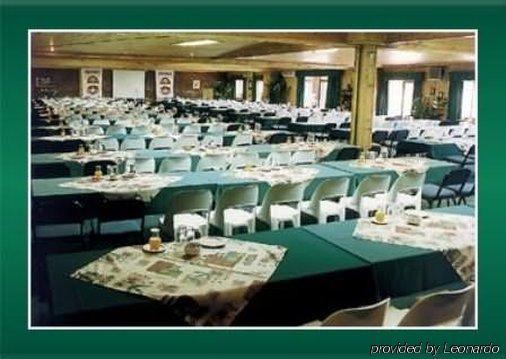 Pine Lodge Resort George Esterno foto